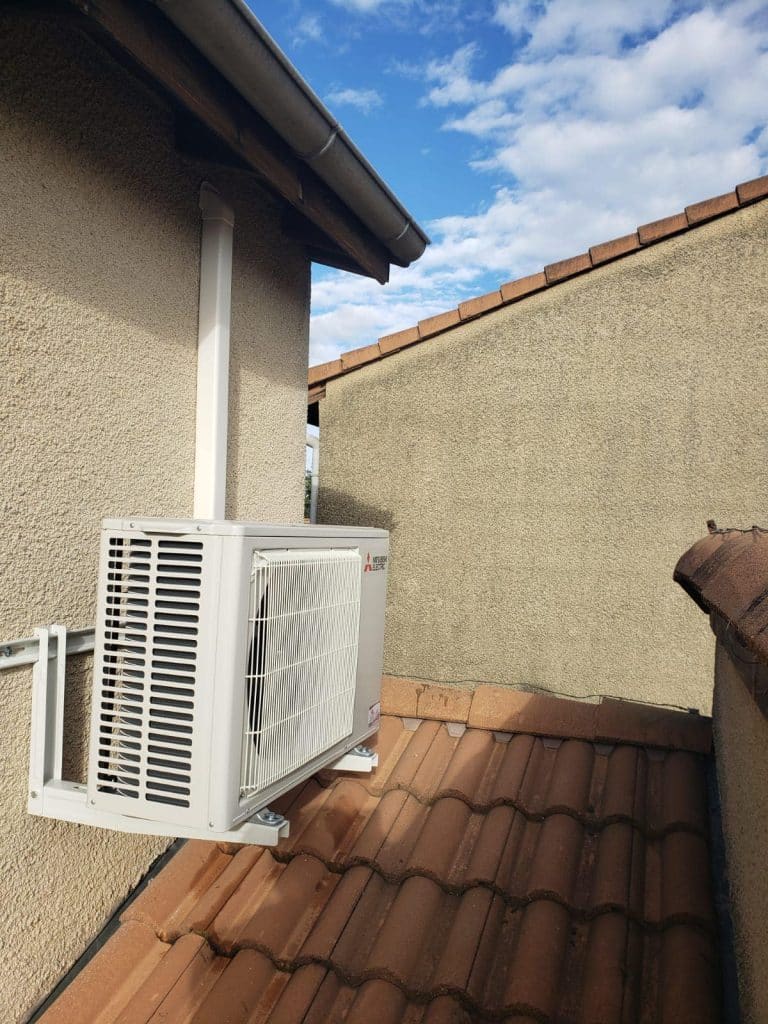 module de pompe à chaleur en extérieur